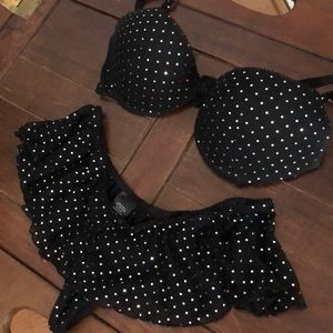 Iridescent black Bra and g-string set 36c, 10//L